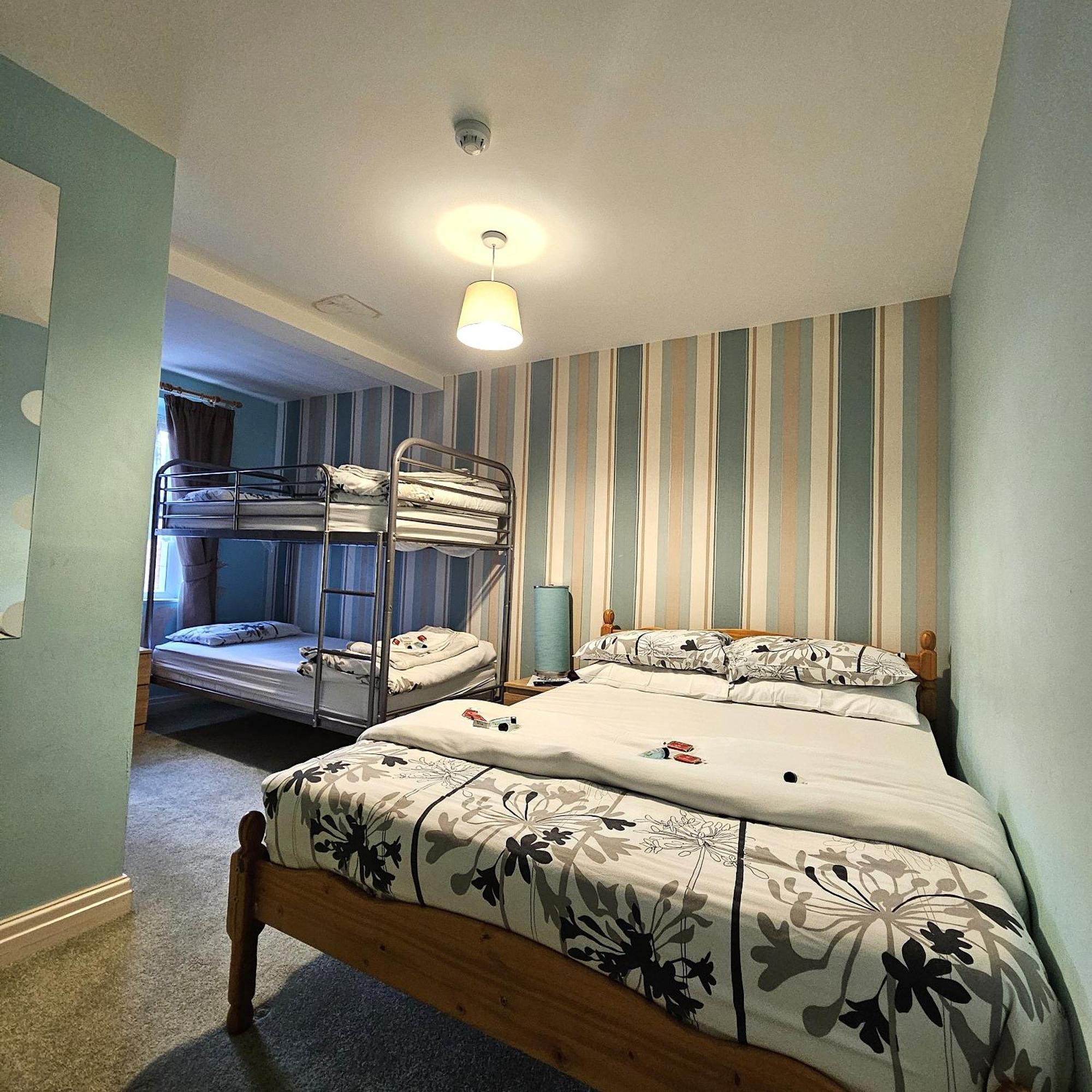 Denville Hotel Μπλάκπουλ Εξωτερικό φωτογραφία
